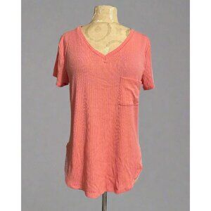 Ribbed V-Neck Dolphin Hem Pocket Top - Pink